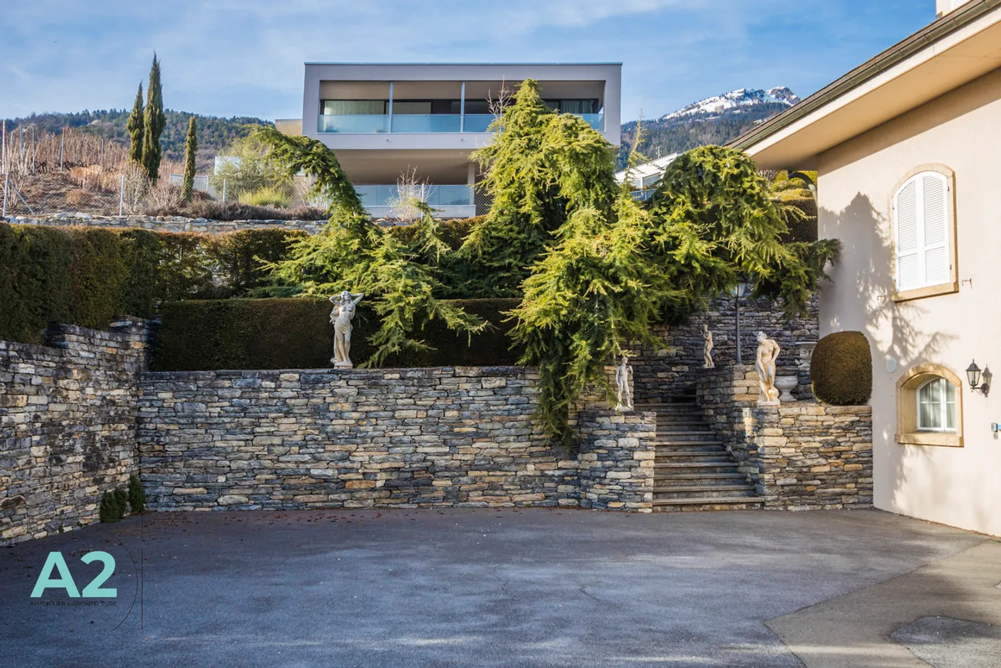AUSGEZEICHNETE VILLA IN DEN HÖHEN VON SIERRE - Foto 28 von 28