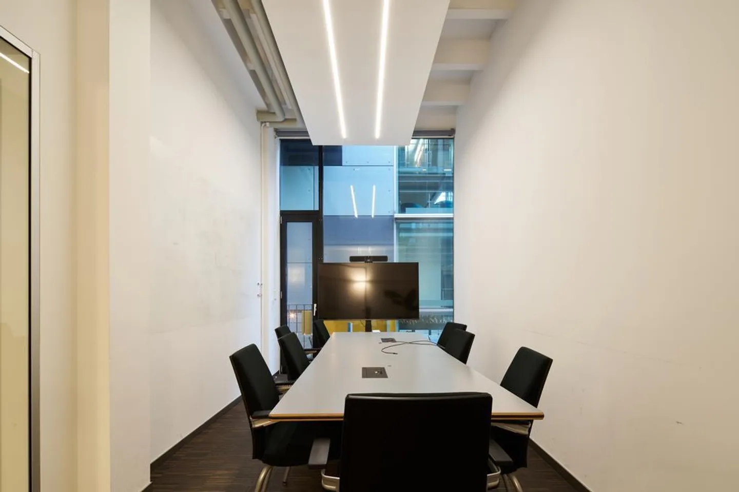 Spazi commerciali attraenti nel quartiere alla moda Kreis 5 - Foto 2 di 6