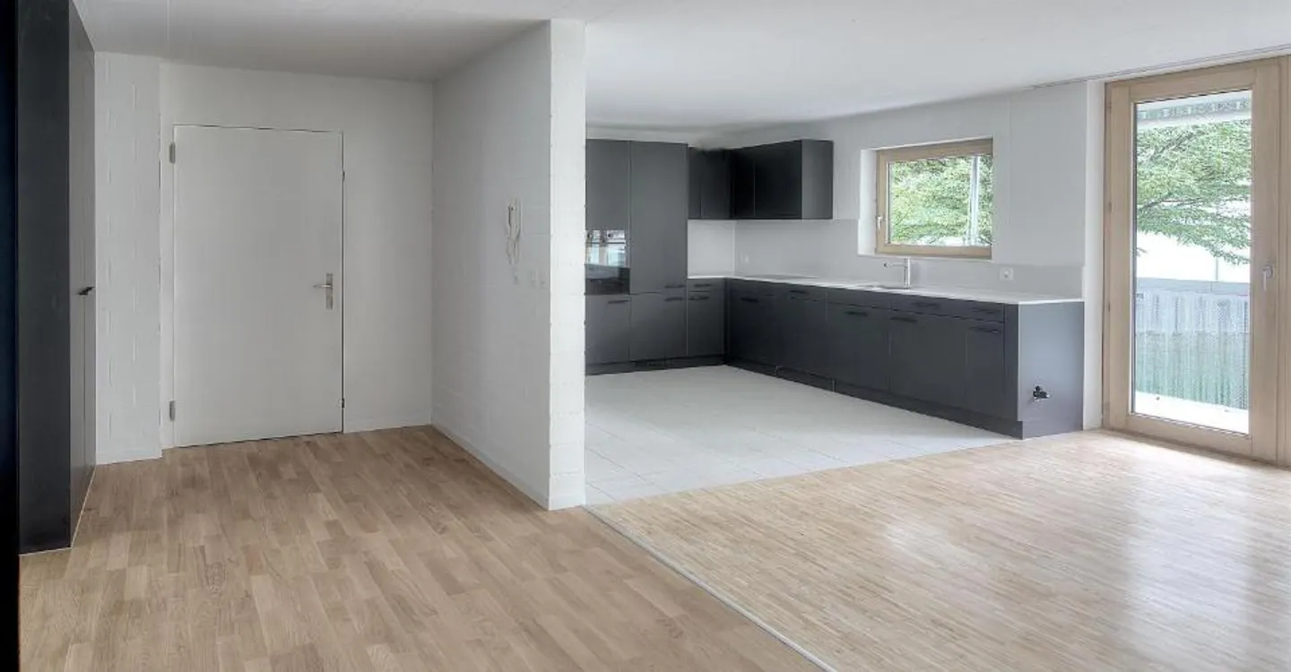 Top modern apartment! - Photo 6 of 8