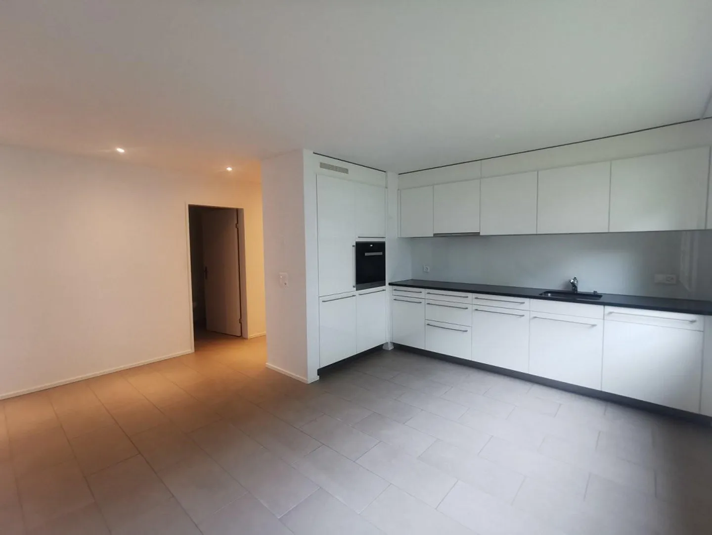 Charmante Wohnung in Liestal - Foto 2 von 10