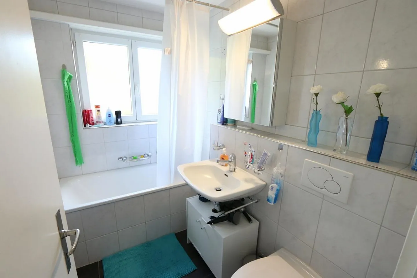 Cozy apartment with sunny balcony - Photo 4 of 6