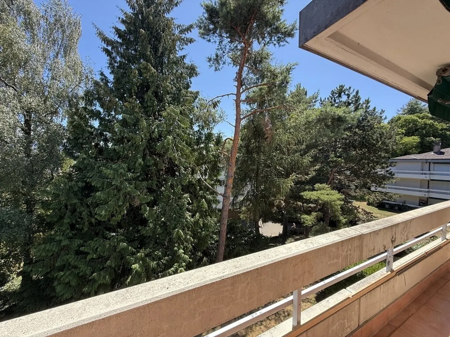 Bell'appartamento di 2,5 stanze a Saint-Sulpice - Foto 7 di 10