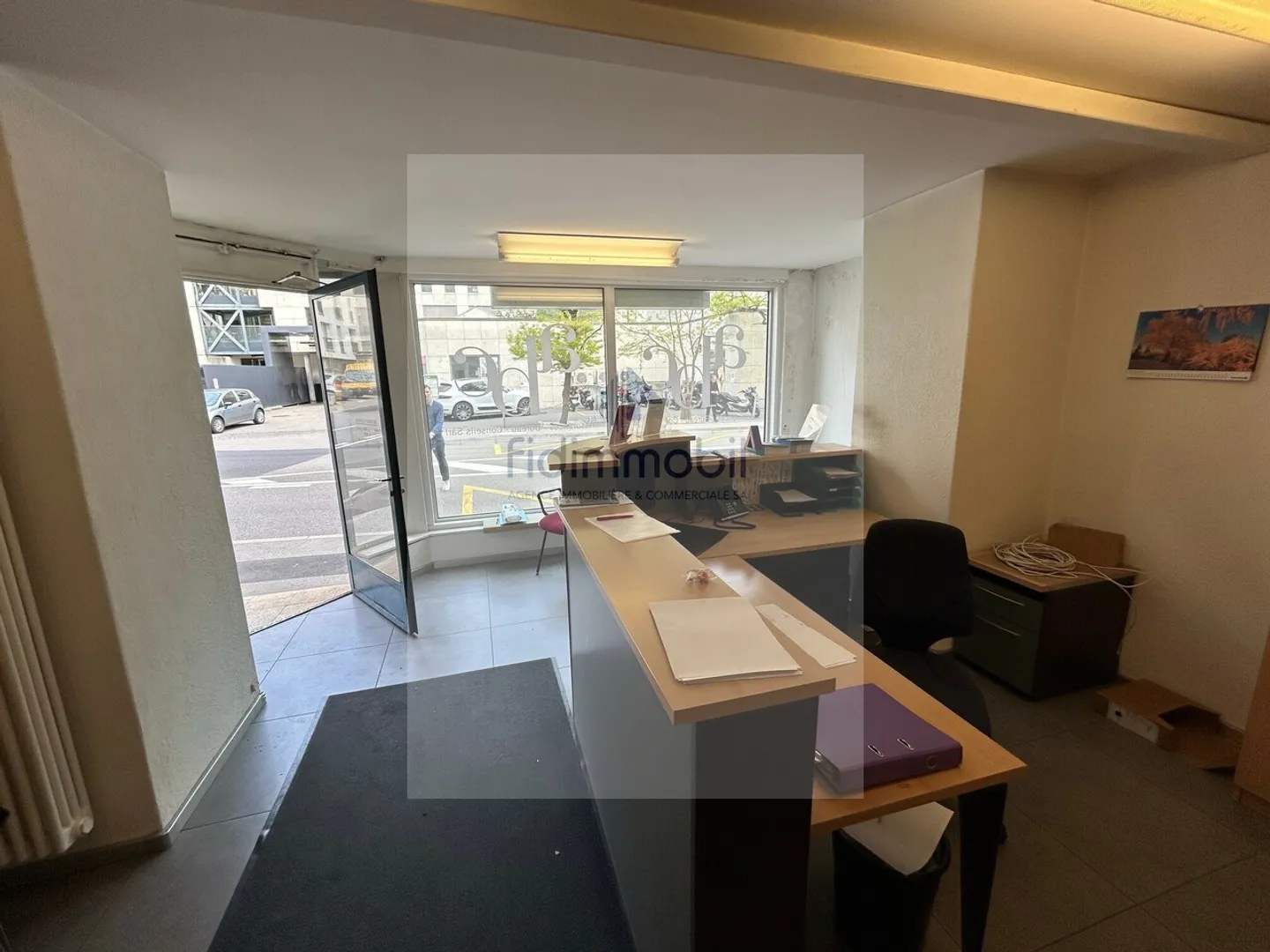 Spazio Commerciale Ufficio - Foto 1 di 9