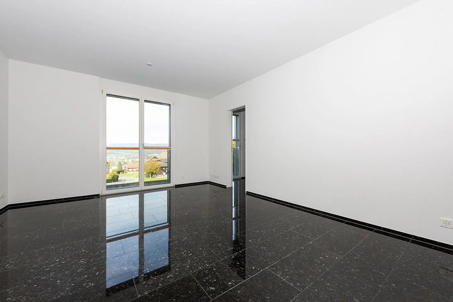 8.5-room garden maisonette - directly by nature - Photo 7 of 9