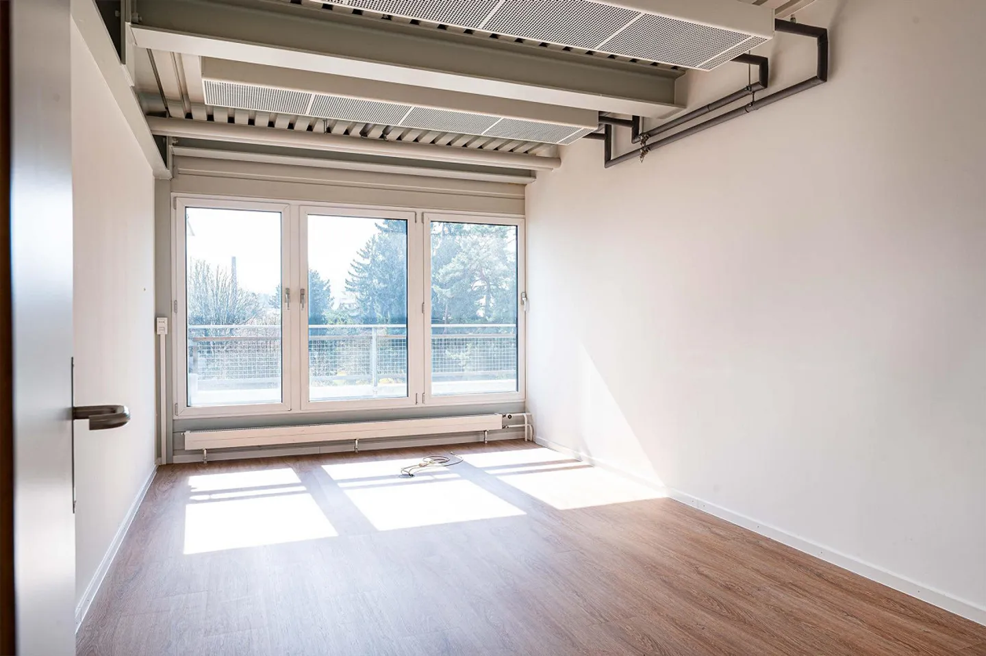 Helles Büro mit Seeblick - Foto 6 von 9
