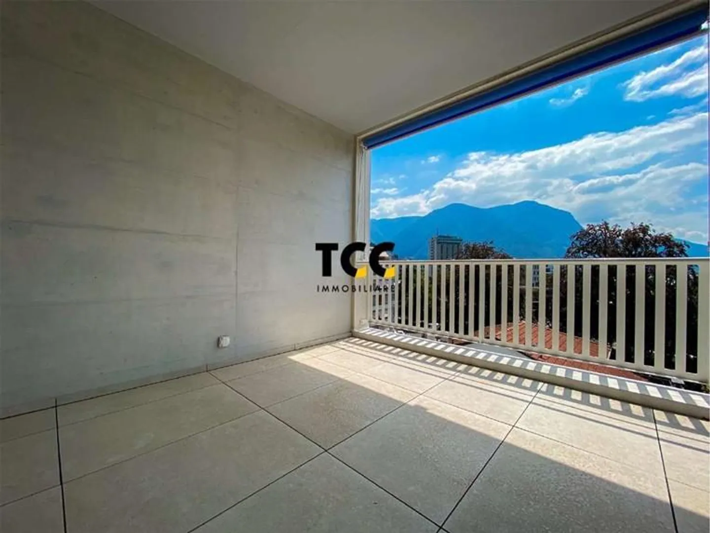 Apartments with rooftop lake view - Cassarate - Photo 18 of 22