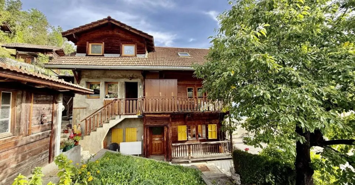 Charming duplex of 5.5 rooms in Hérémence, 118 m² - Photo 6 of 7