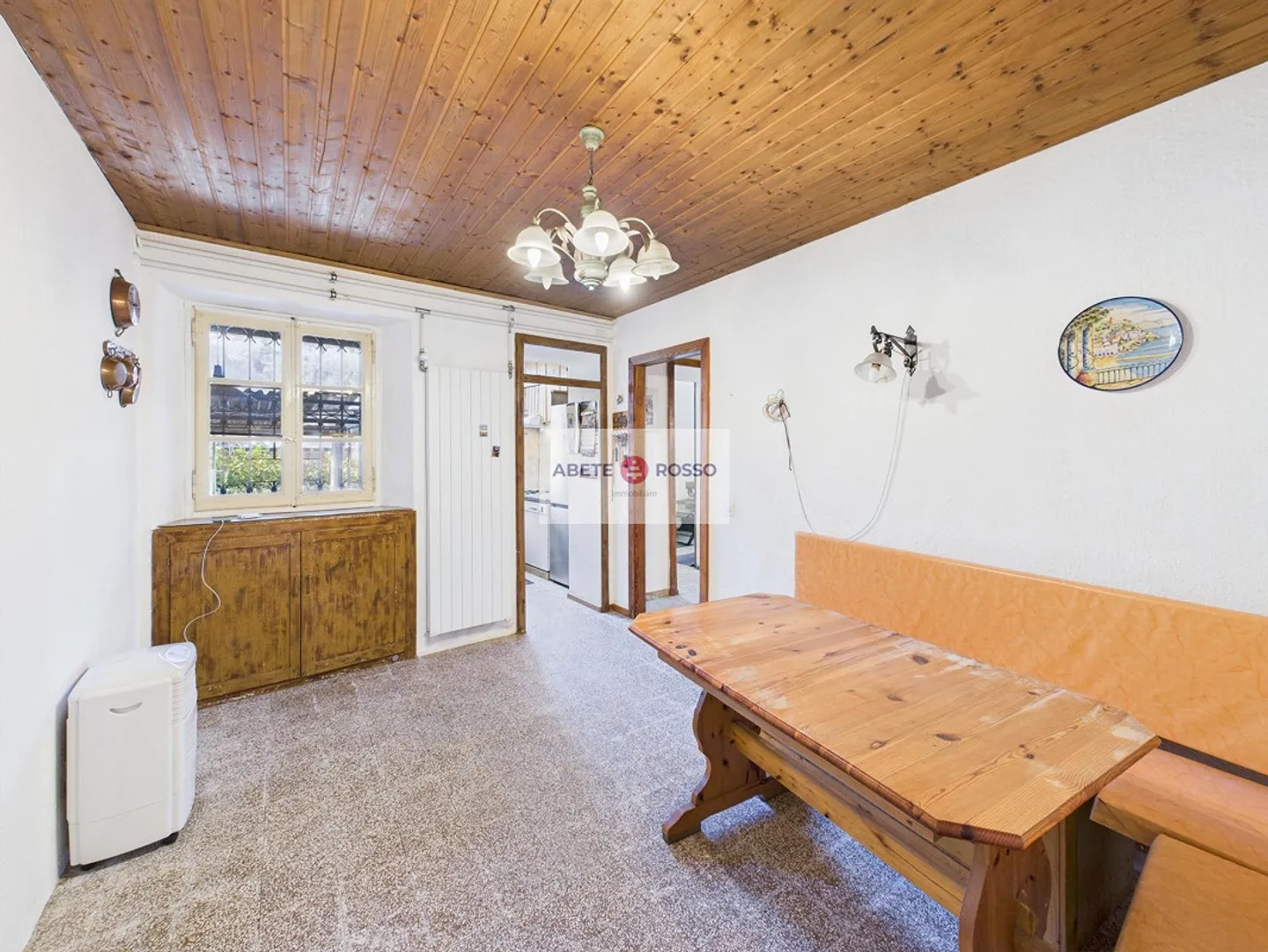 Casa familiare con terreno - Foto 4 di 16