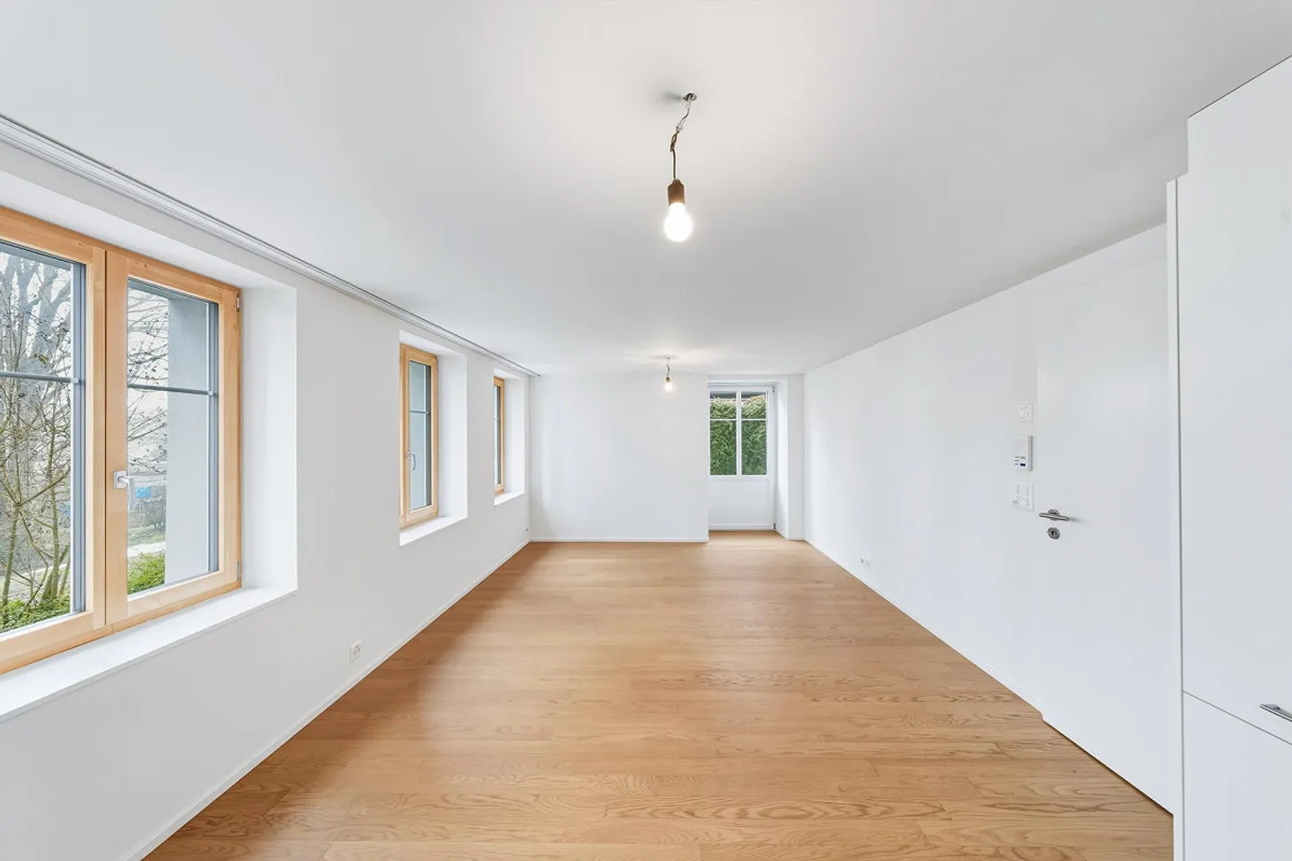 Maison individuelle entièrement rénovée de 4,5 pièces avec appartement de 2,5 pièces - Photo 15 sur 17