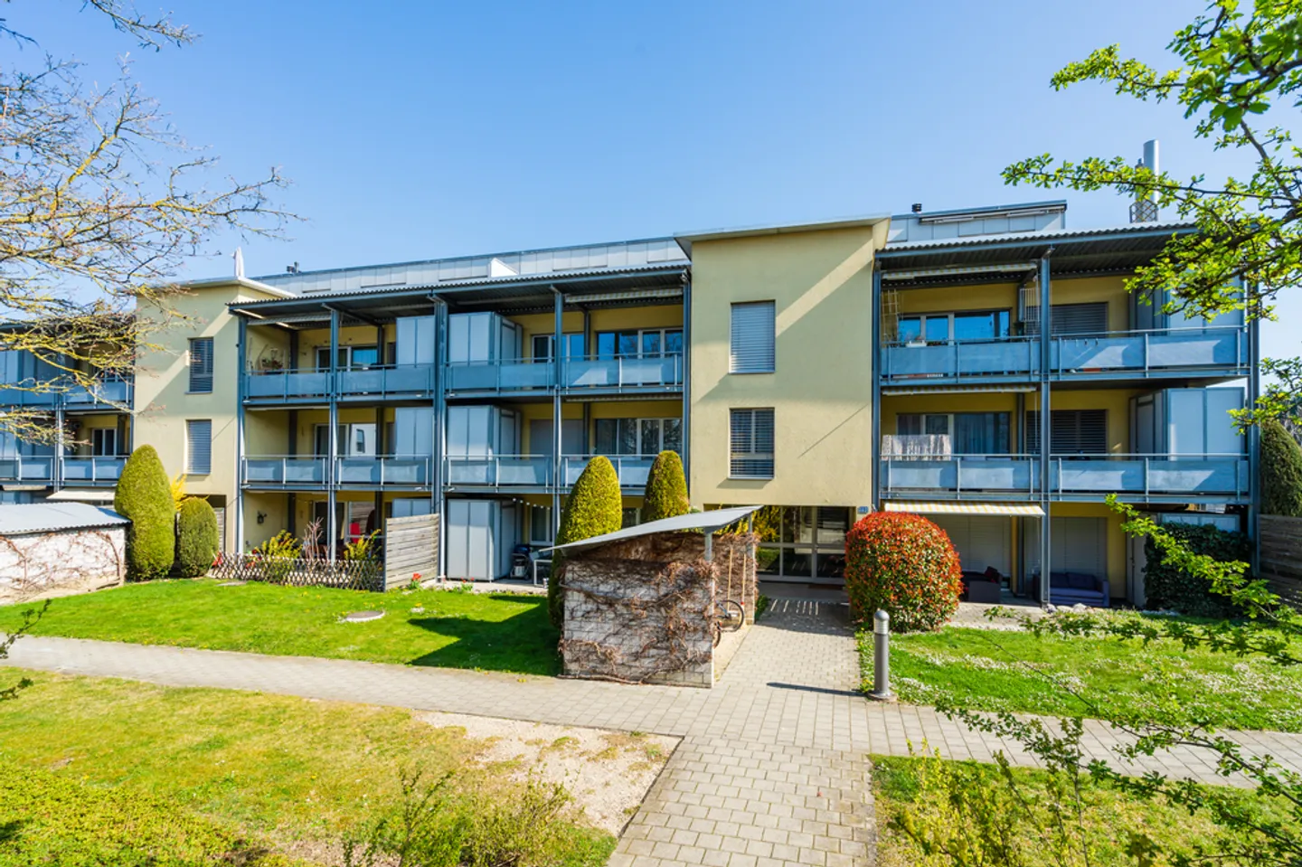 Helle 3.5-Zimmerwohnung mit Terrasse - Foto 1 von 8