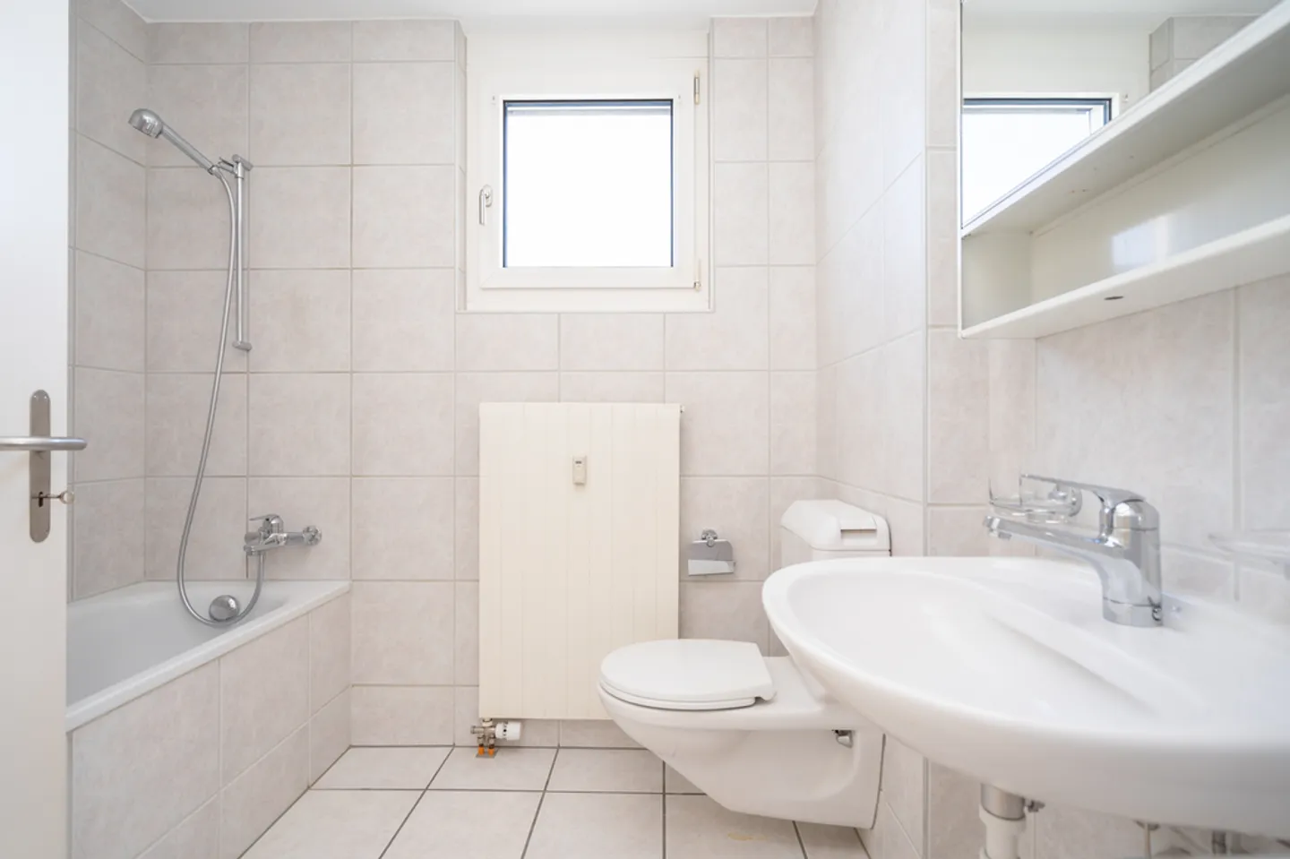 Helle 3.5-Zimmerwohnung mit Terrasse - Foto 3 von 8