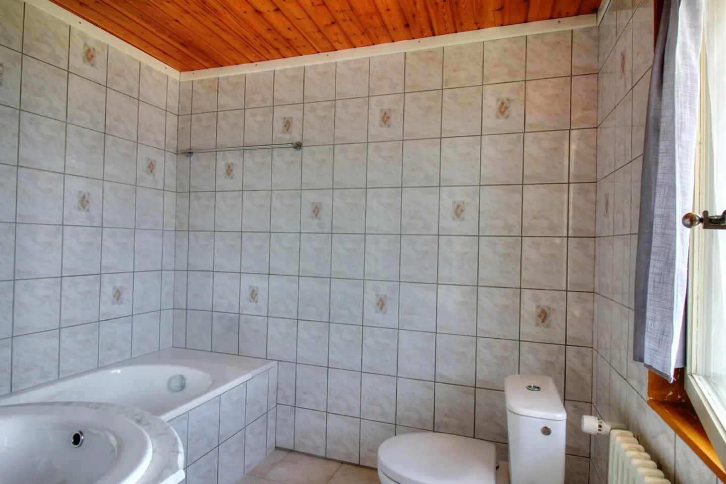 Casa di villaggio con appartamento in affitto! - Foto 9 di 13