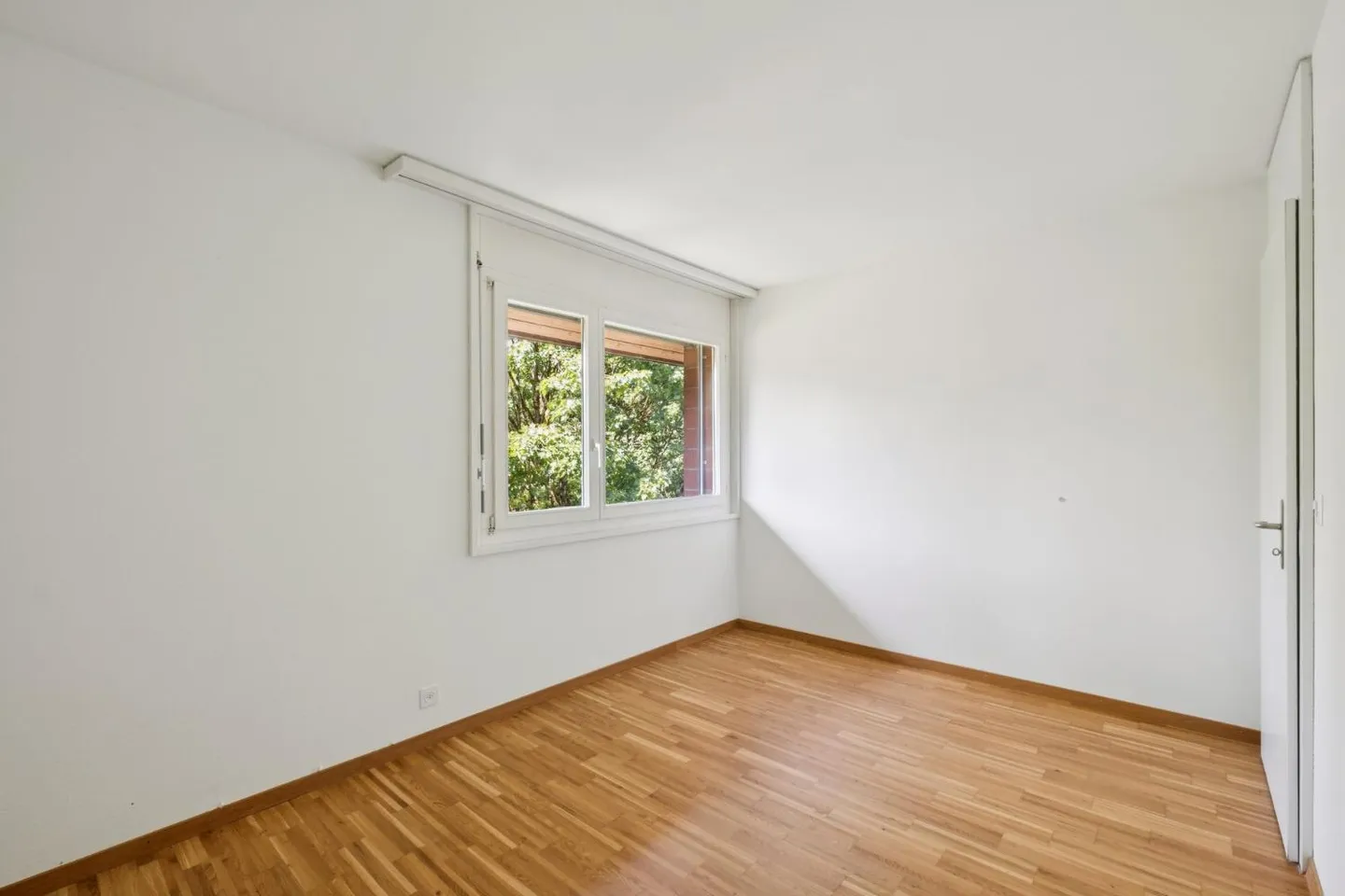 3.5 Room Apartment - Photo 6 of 6