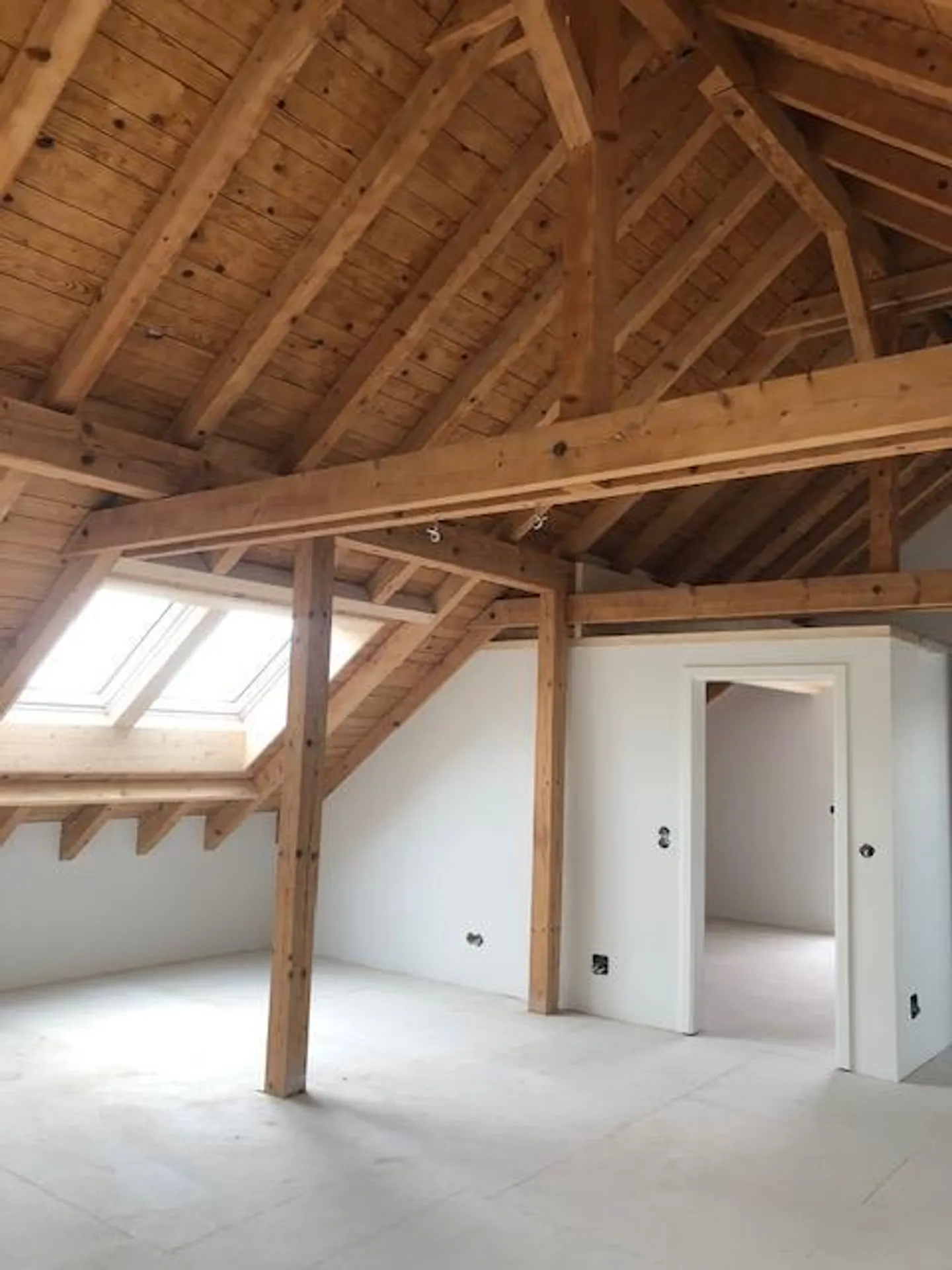 Loft mitten im Grünen, naher Anschluss an Bus und Autobahn - Photo 9 of 15