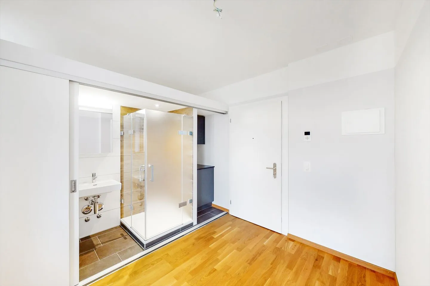 Studio in a central location in Zurich Wiedikon - Photo 2 of 7