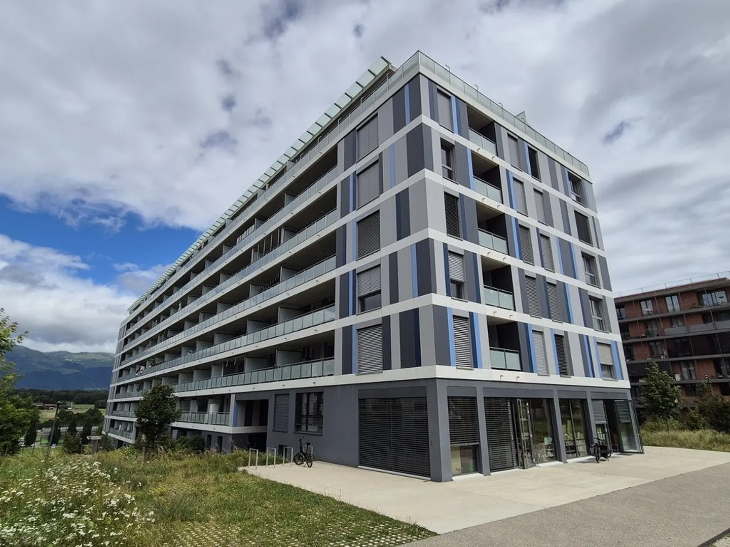 In affitto senza deposito - Zona residenziale tranquilla vicino alla foresta - Foto 2 di 2