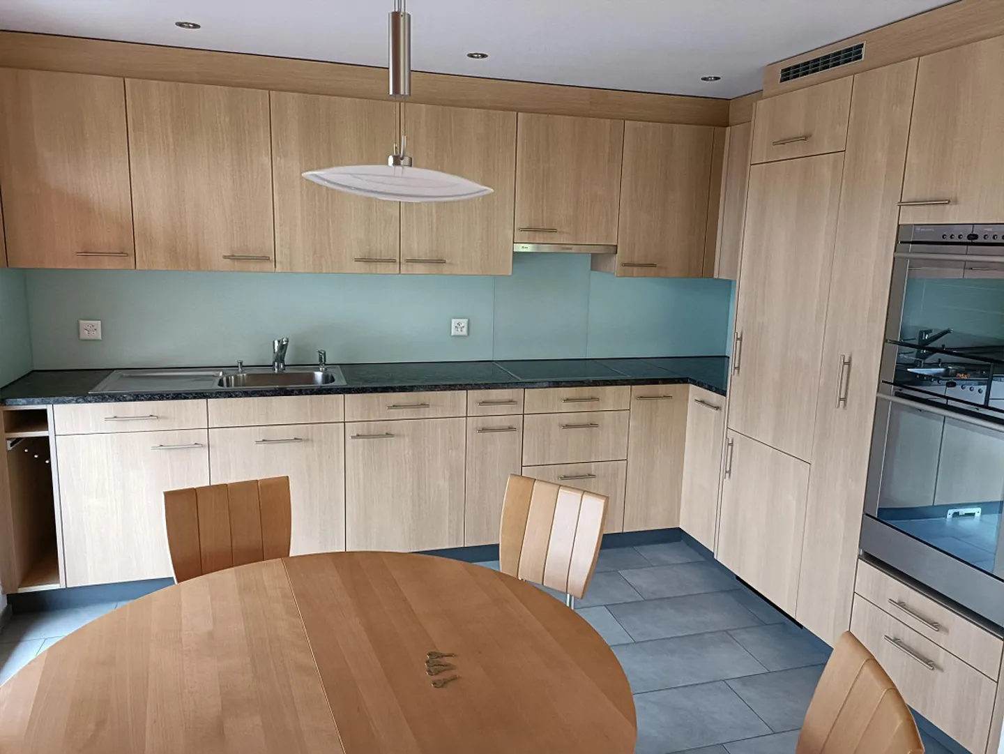 Appartamento luminoso di 3.5 locali con standard di proprietà - Foto 1 di 7
