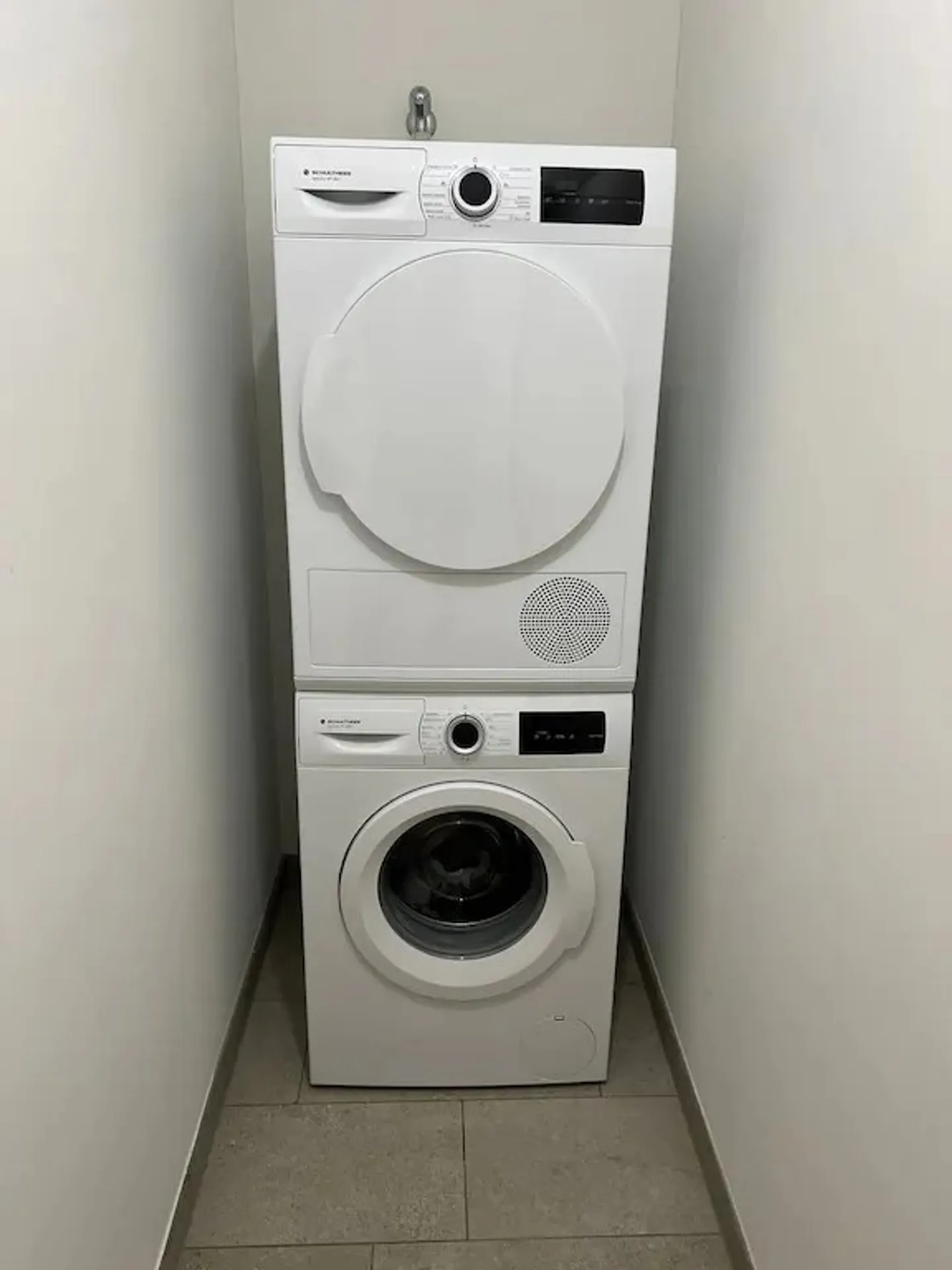 Appartamento in affitto - Foto 2 di 4