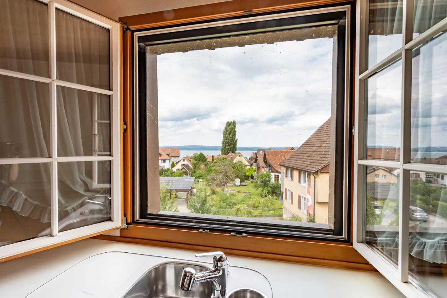 Casa in legno caratteristica con vista sul lago - Foto 13 di 20
