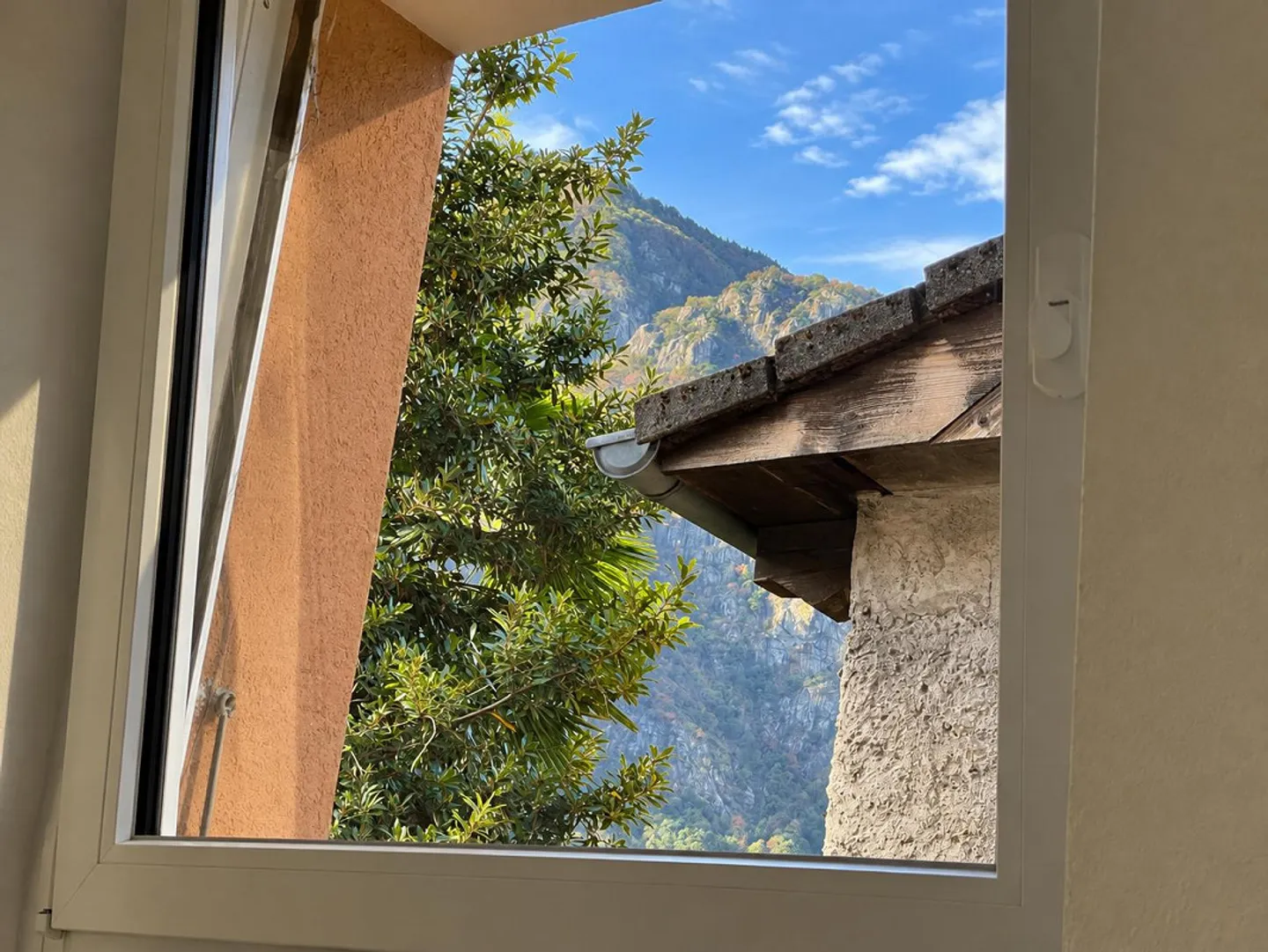 Biasca | 4 pièces, 90m² | DISPONIBLE À PARTIR DU 1er NOVEMBRE - Photo 13 sur 15
