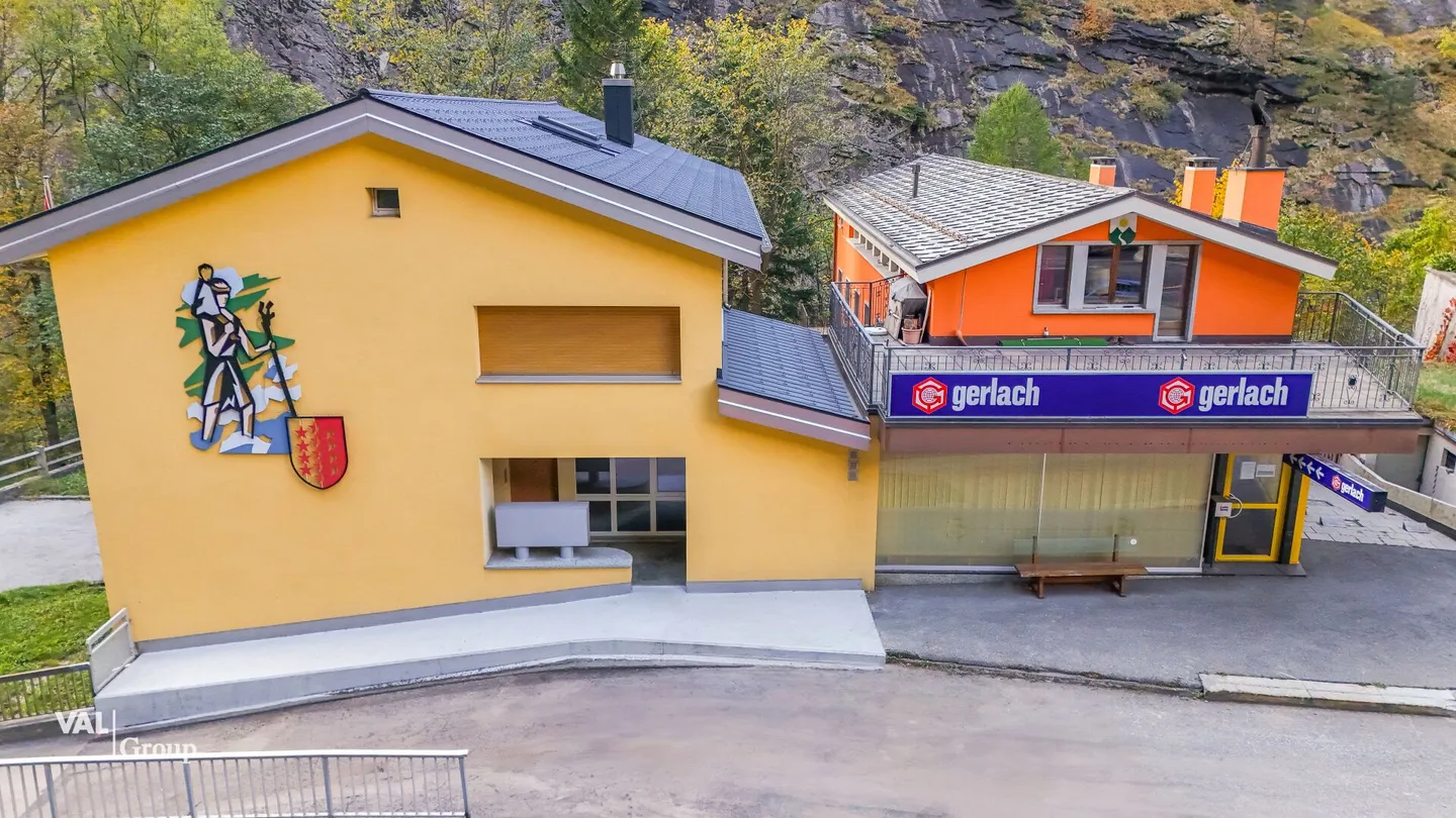 Charmantes Wohn- / Geschäftshaus in Gondo - vielseitig nutzbar und ruhig gelegen - Foto 10 von 11