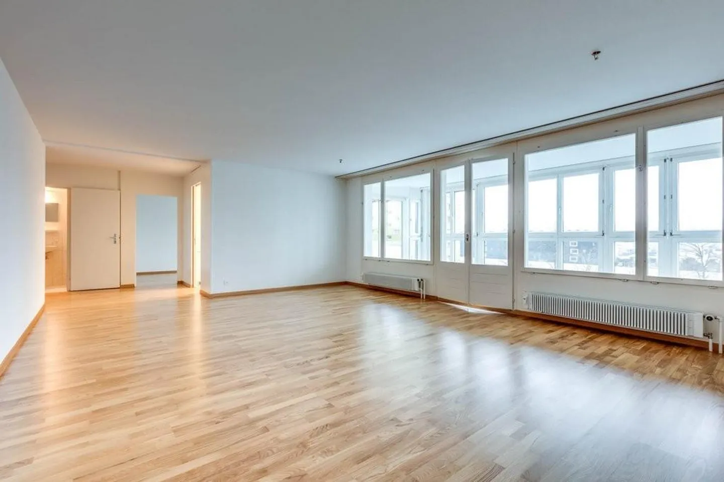 AFFITTARE SENZA DEPOSITO - Vivere piacevolmente in un quartiere adatto alle famiglie - Foto 3 di 8