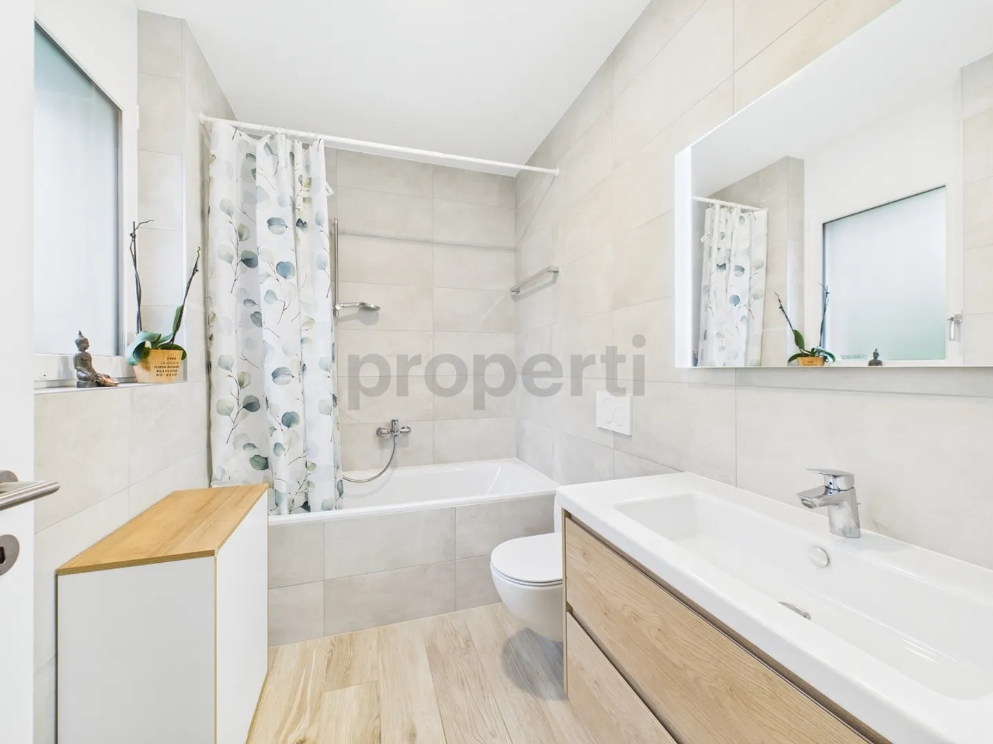 Modern Elegance with Private Garden in Pazzallo - Photo 9 of 13