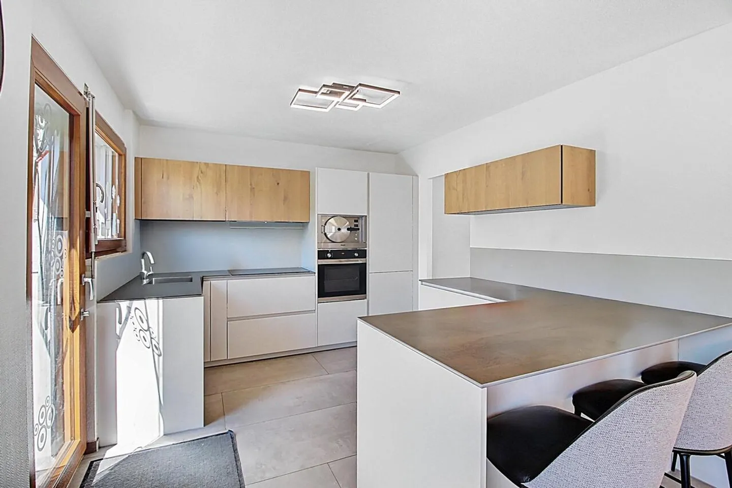 Villa bifamiliare & appartamento indipendente - vista eccezionale - Foto 3 di 11