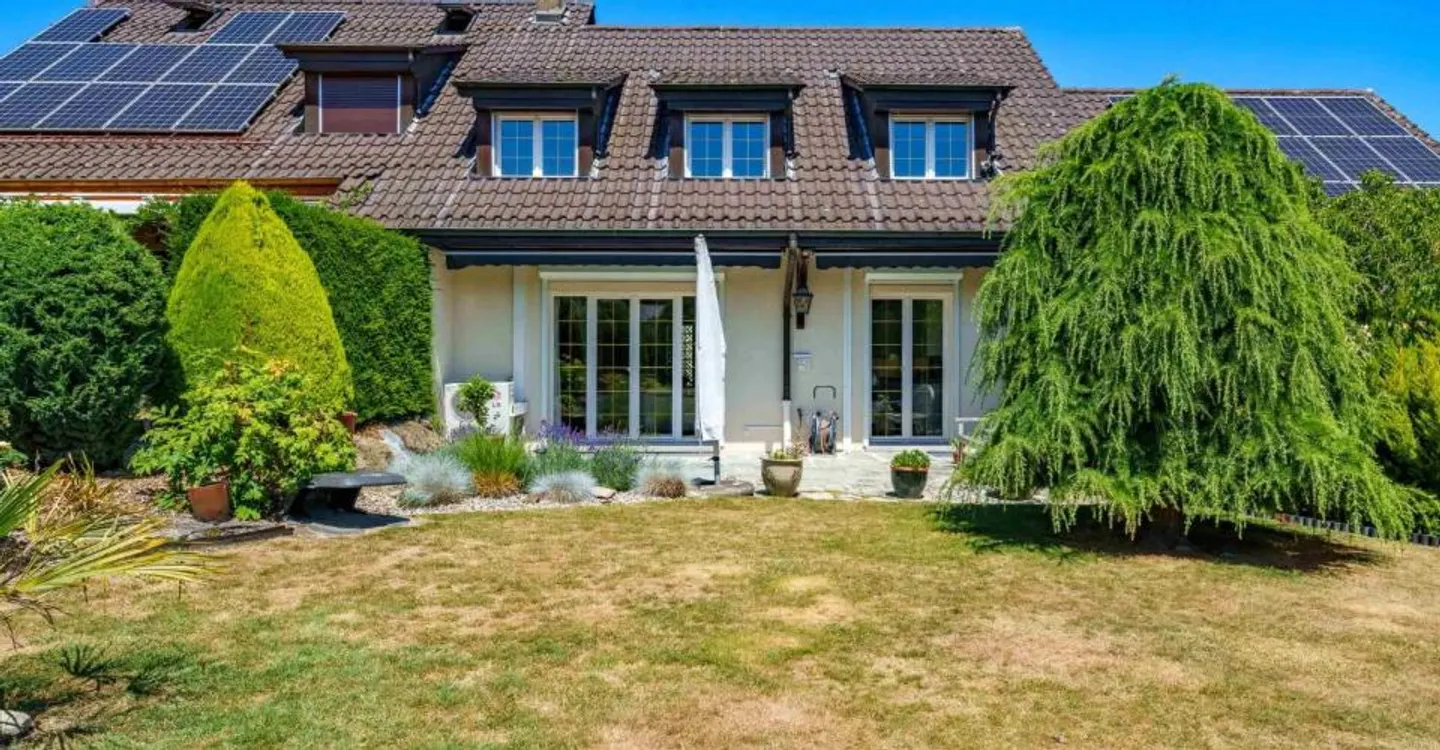 Duplex mit großem Garten - Foto 2 von 13