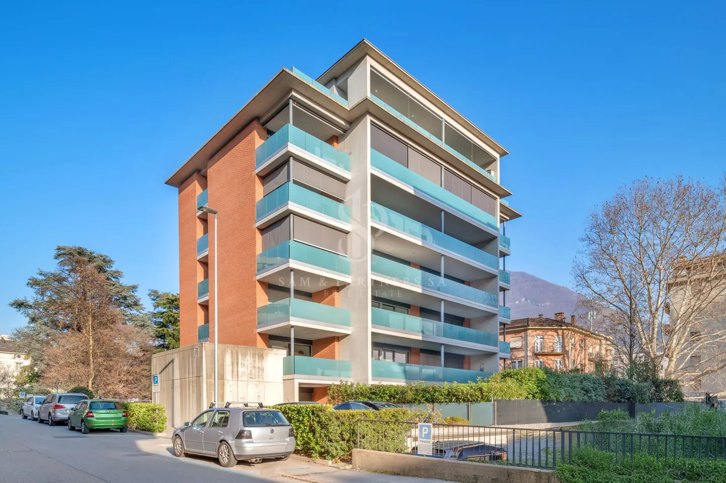 Sonnige Penthouse in der Stadt - Foto 1 von 17