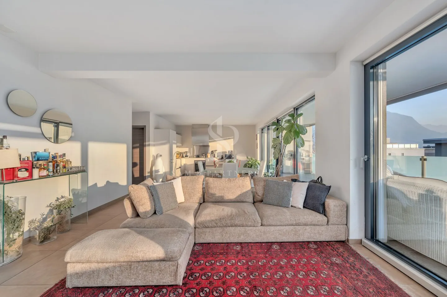 Sonnige Penthouse in der Stadt - Foto 7 von 17