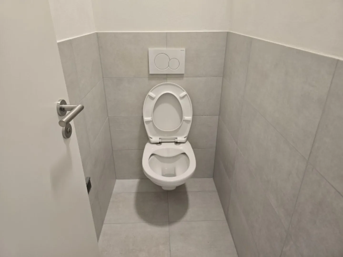 «Excellente situation - Atelier / dépôt - 97m² - Crissier» - Photo 3 sur 7