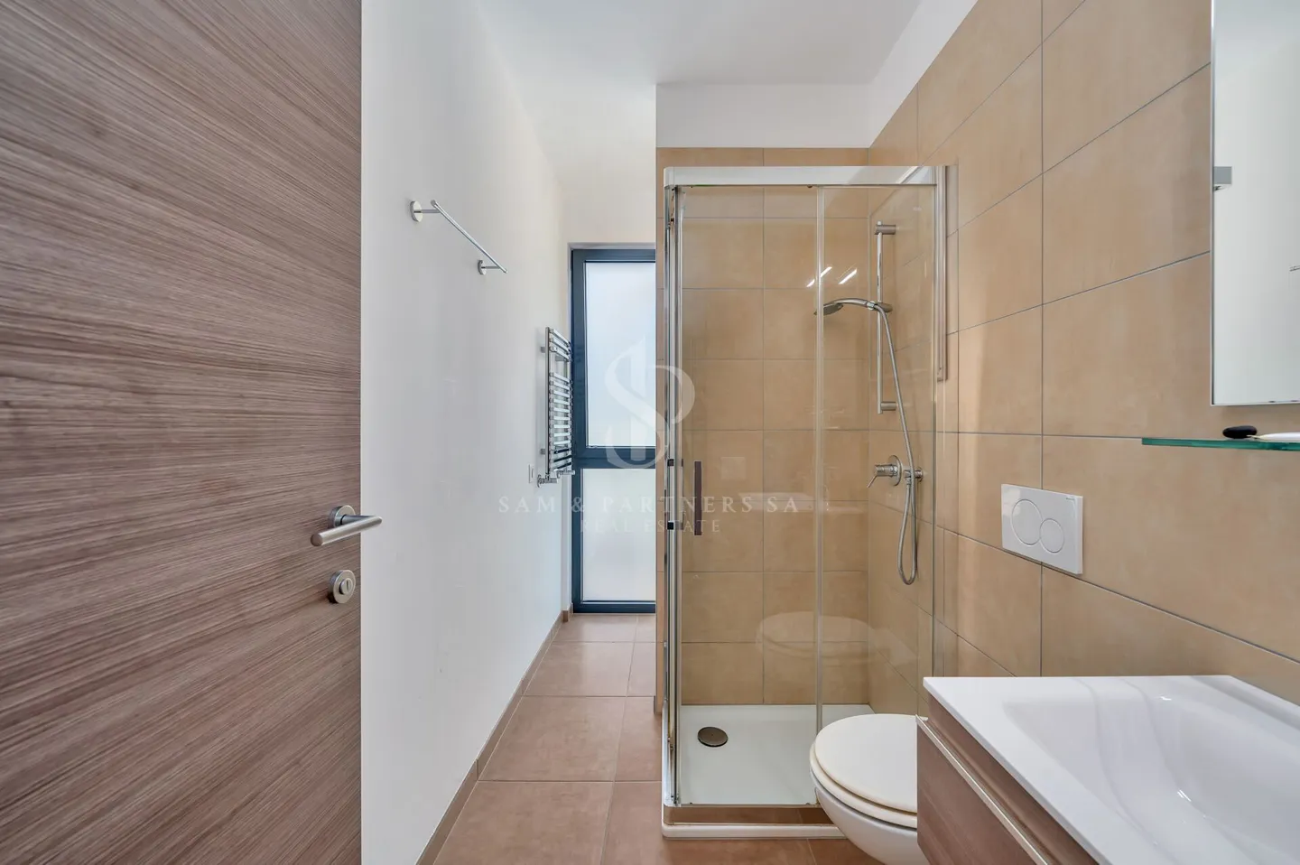 Sonnige Penthouse in der Stadt - Foto 16 von 17