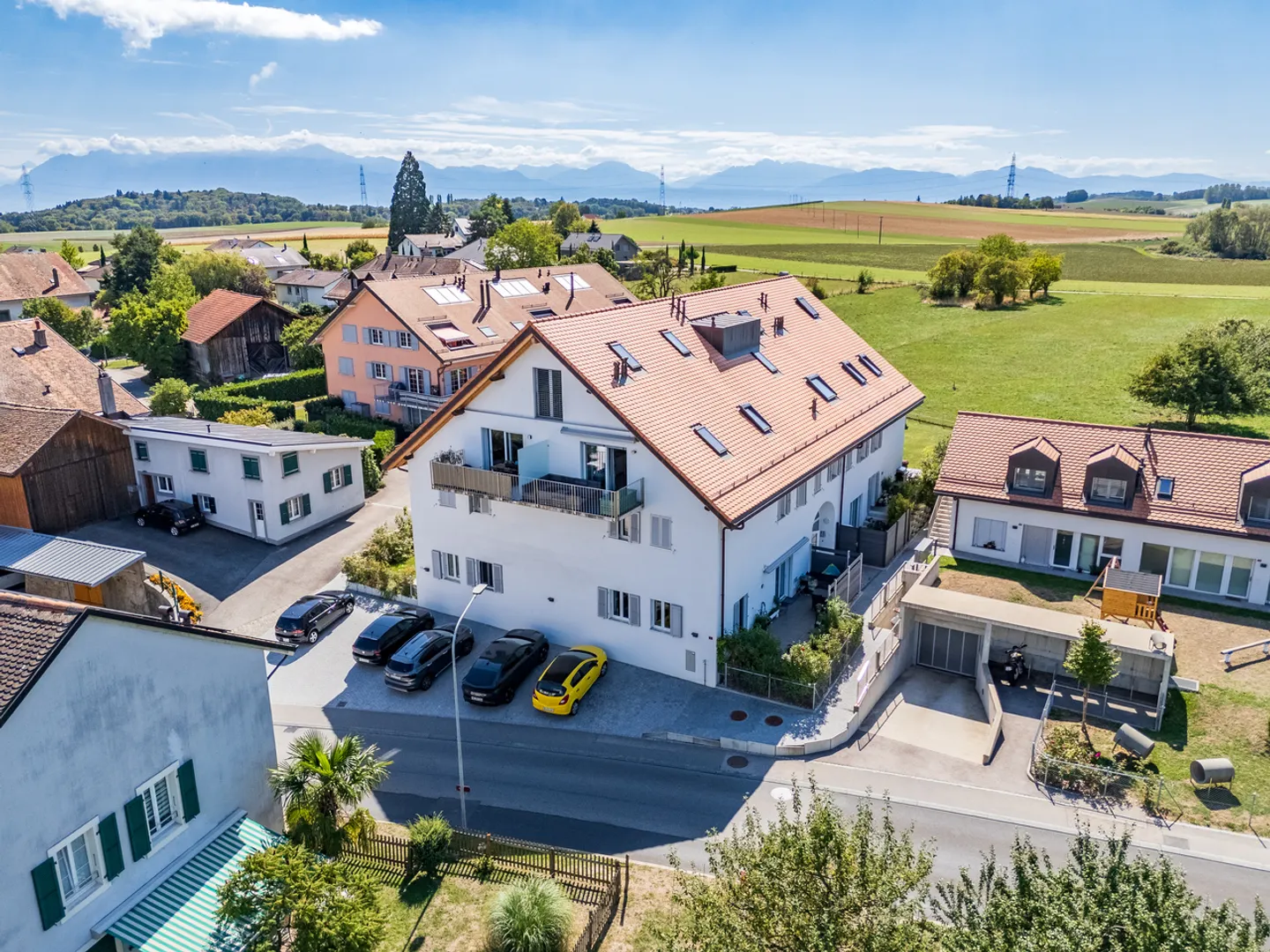 Charmante 2,5-Zimmer-Wohnung in einem vollständig renovierten Bauernhaus - Foto 18 von 32