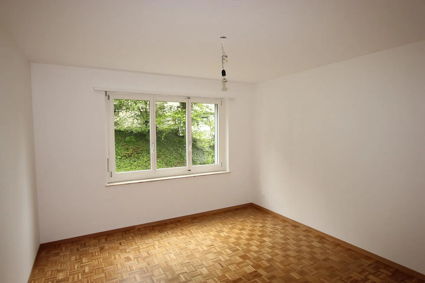 Charming 2.0-room apartment with balcony for rent in Bürenpark! - Photo 2 of 7
