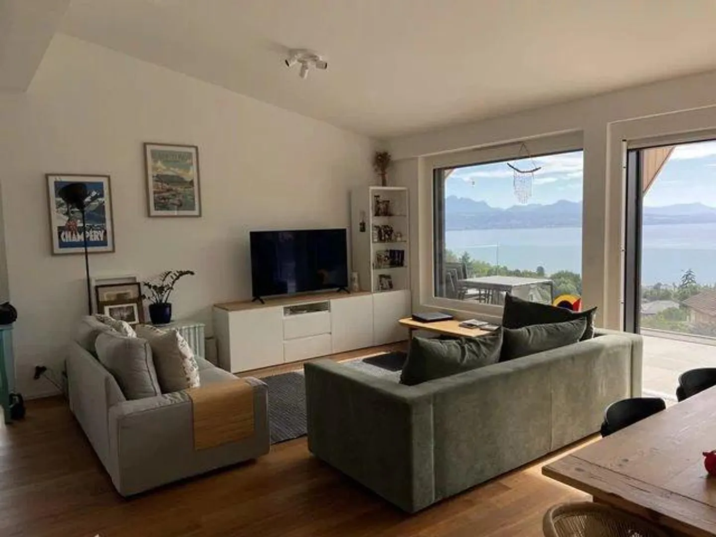 Magnifique Appartement avec Vue Lac - Photo 6 sur 6