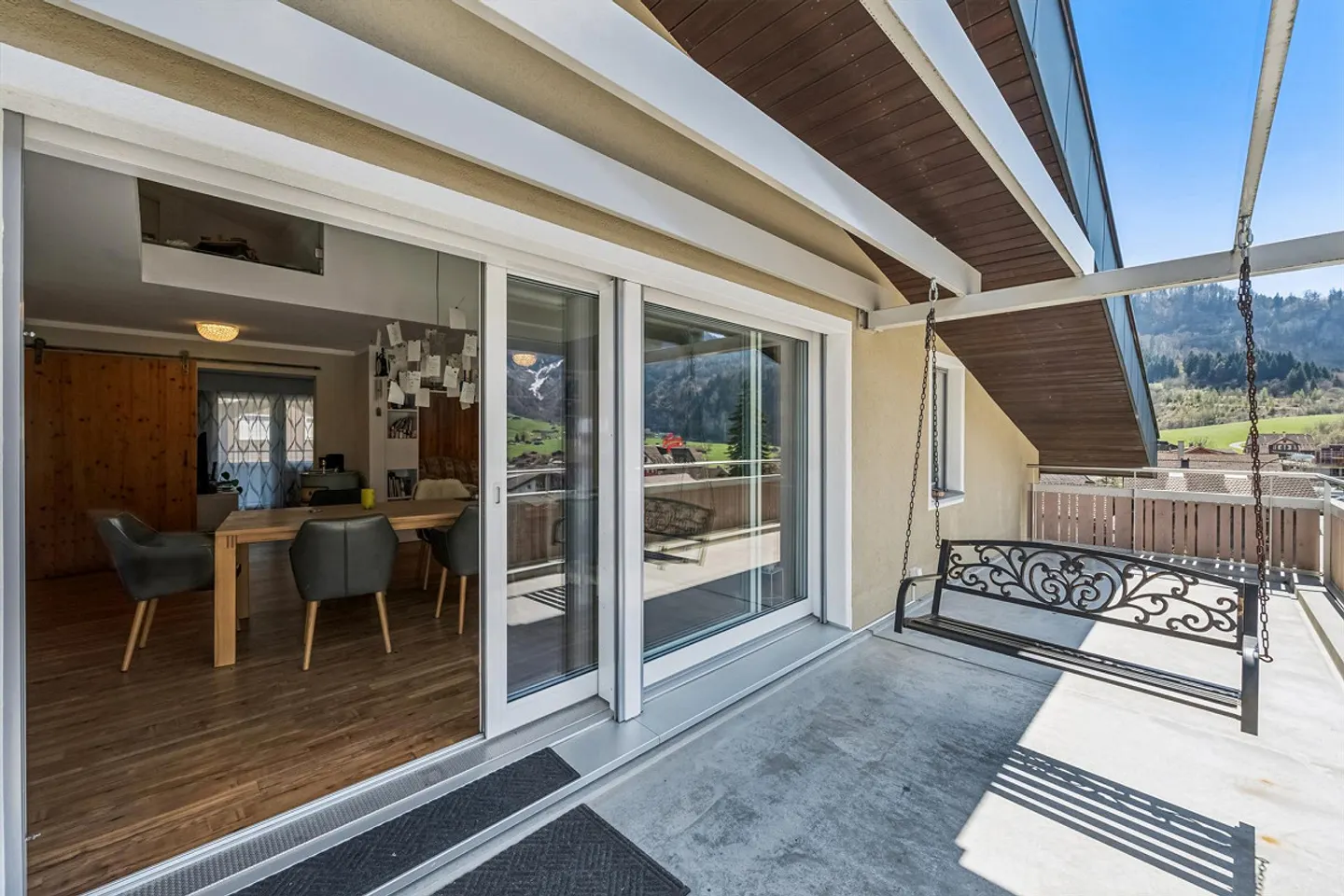 Maisonette rénovée avec vue sur le lac - Photo 8 sur 12