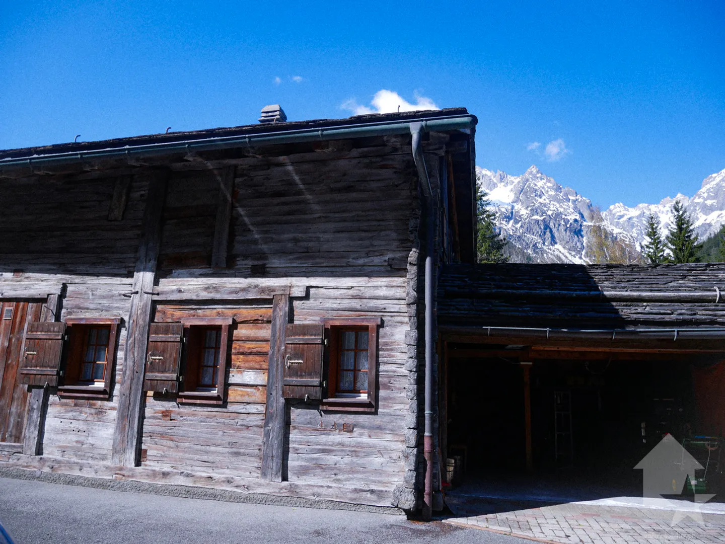 Magnificent renovated Raccard just 10 minutes from La Fouly! - Photo 15 of 50