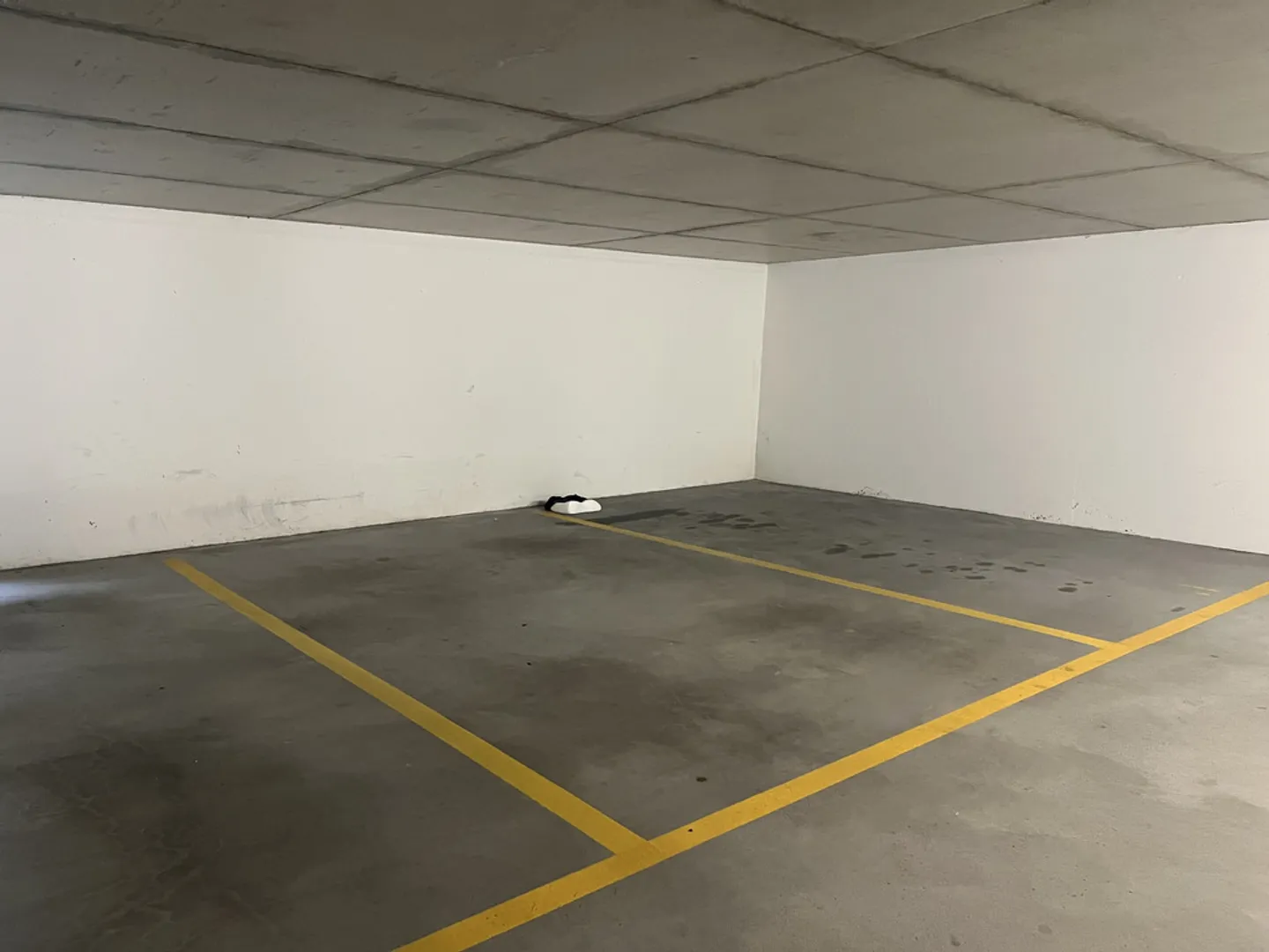 Underground parking space - Photo 2 of 3