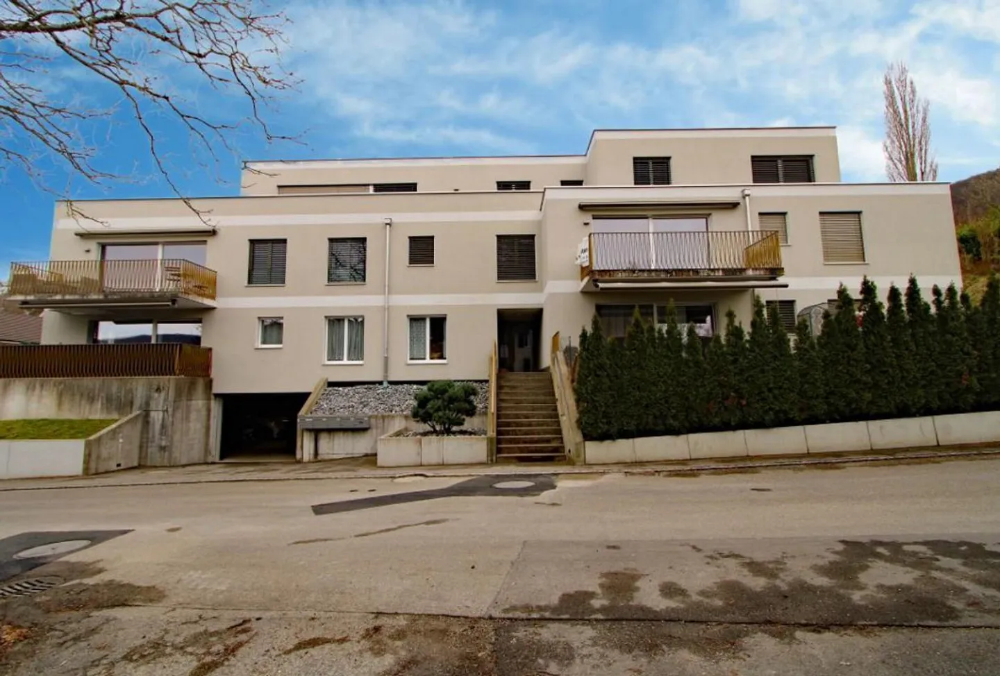 Moderne Attikawohnung mit Terrasse - Foto 1 von 13