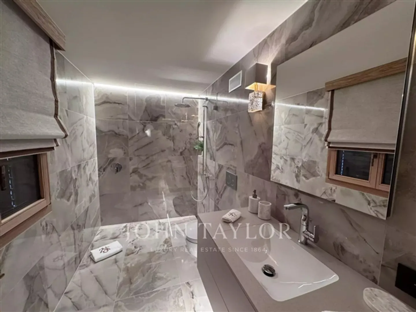 «Neu gebautes modernes Chalet in Gstaad» - Foto 17 von 20