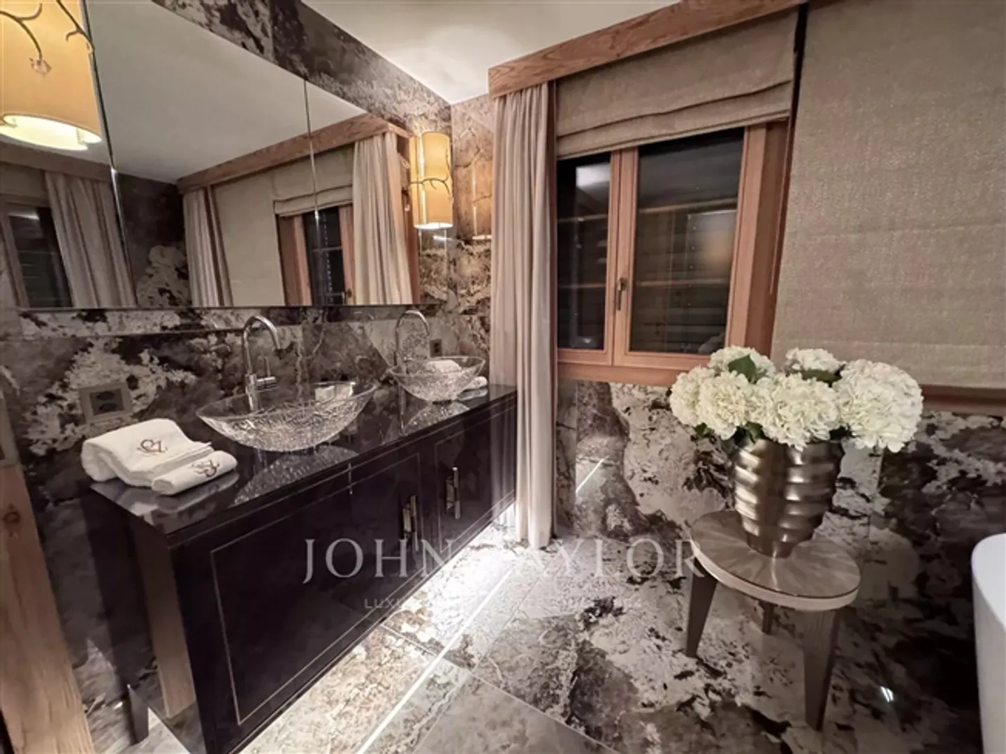 «Neu gebautes modernes Chalet in Gstaad» - Foto 12 von 20