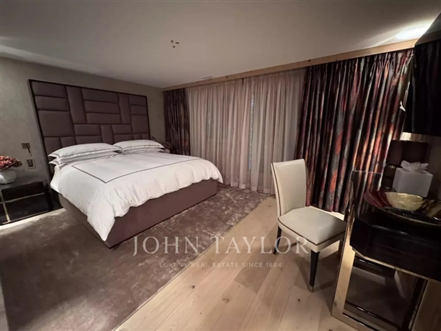 «Neu gebautes modernes Chalet in Gstaad» - Foto 13 von 20