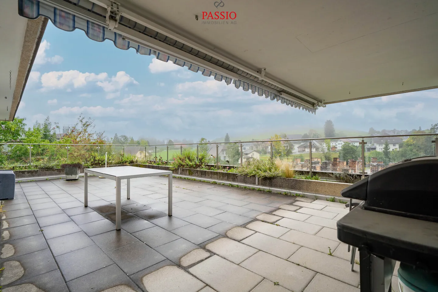 Appartamento con terrazza di 5,5 stanze con giardino e vista panoramica - Foto 21 di 21