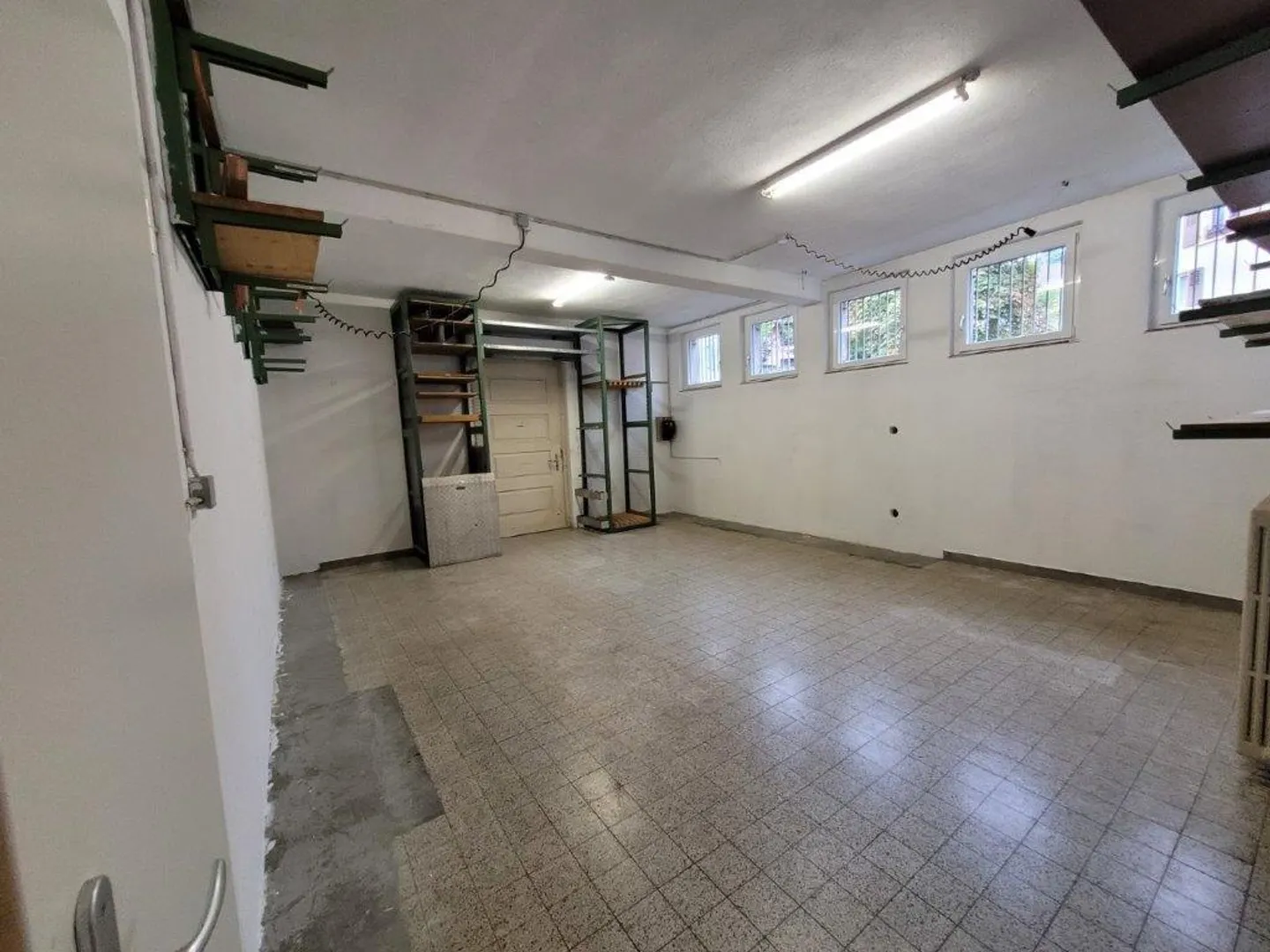 Ufficio di 50 m2 - Foto 2 di 3