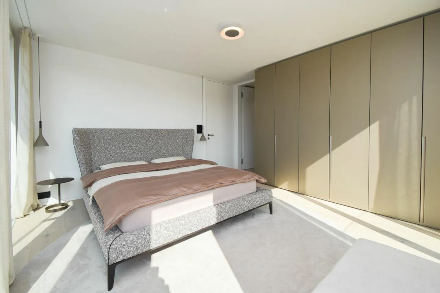 Luxurious 4.5-room penthouse apartment with idyllic views of greenery - Photo 18 of 28