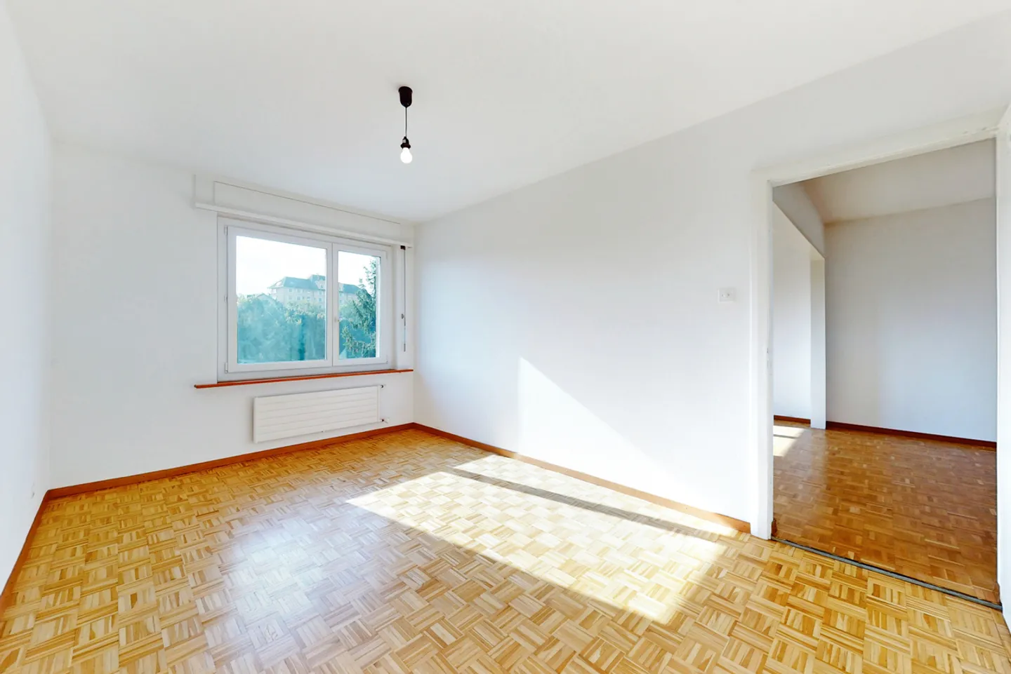 Apartment close to all amenities - Photo 8 of 11