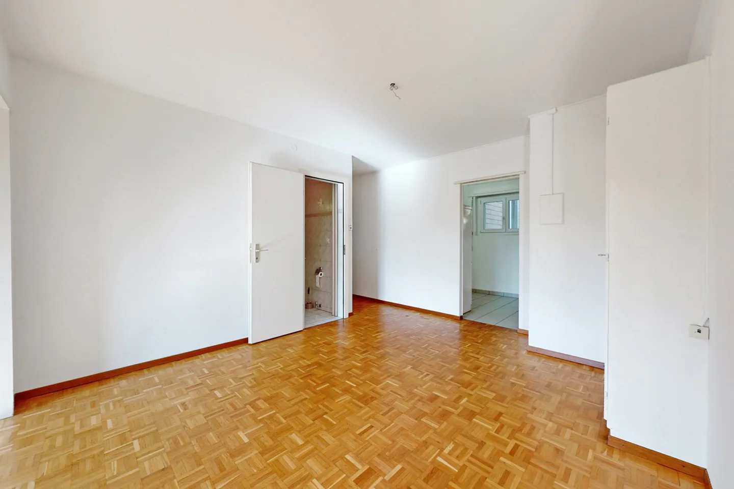 Apartment close to all amenities - Photo 11 of 11