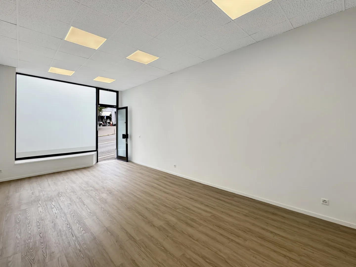 Opportunità di investimento: Proprietà commerciale esclusiva nel cuore di Losanna - Foto 12 di 13