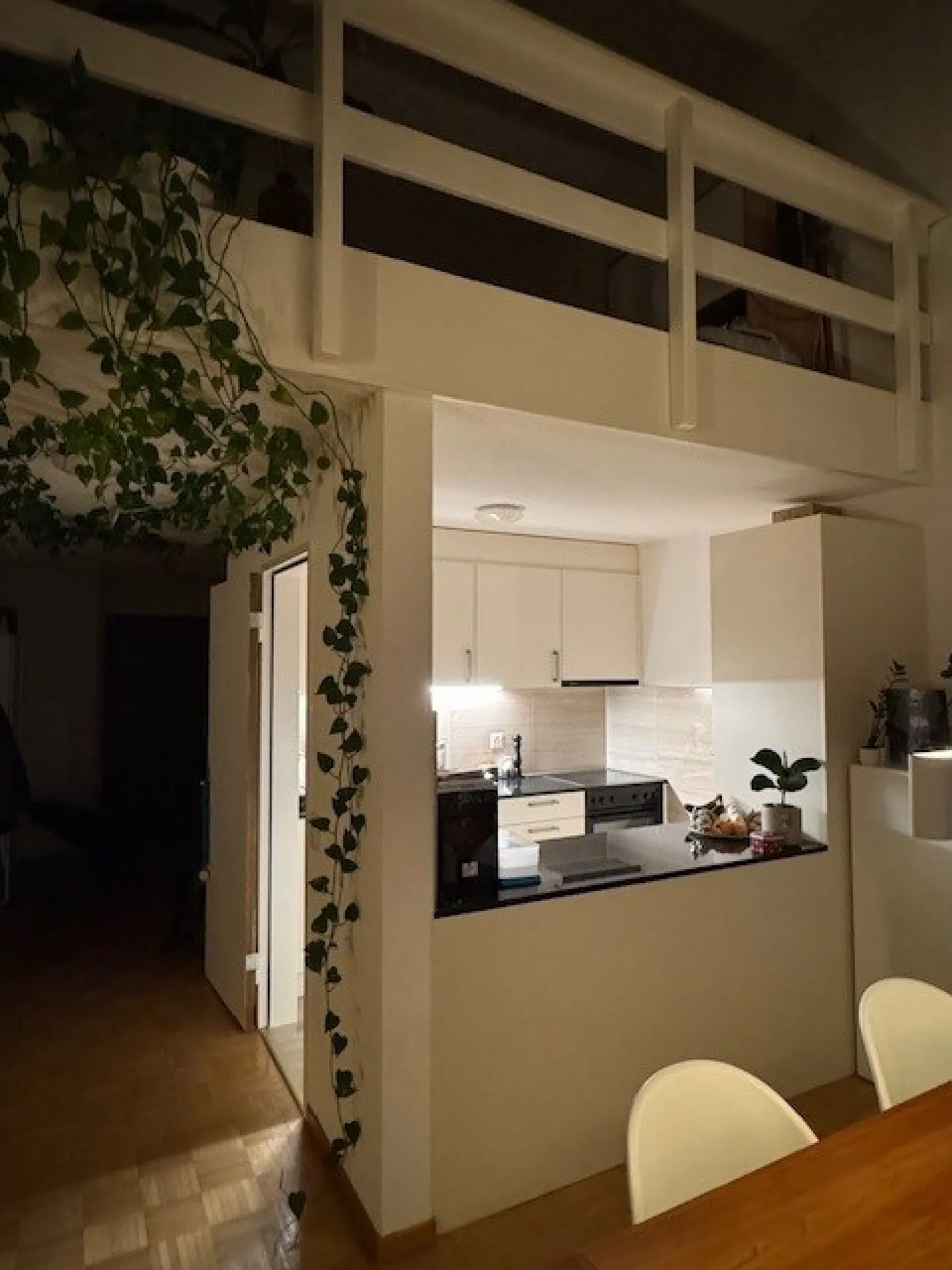 3.5-Room Maisonette Apartment Directly in the Old Town! - Photo 1 of 9
